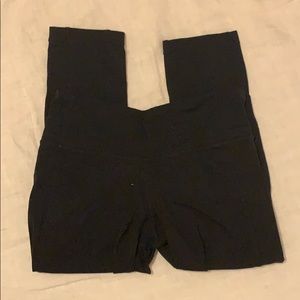 Athleta Black Capri Leggings